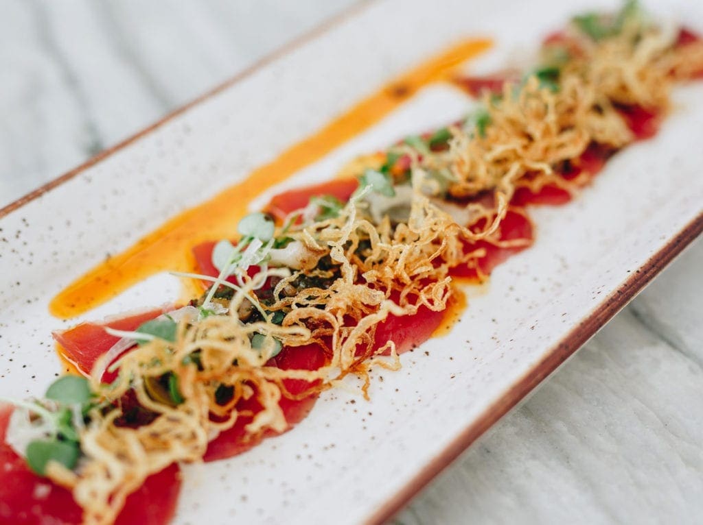 Hawaiian Big Eye Tuna Sashimi serea