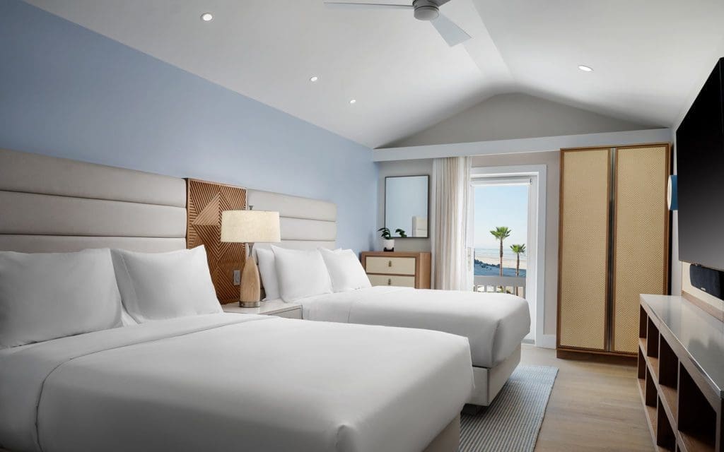 Ocean View loft upstairs bedroom 2 queens