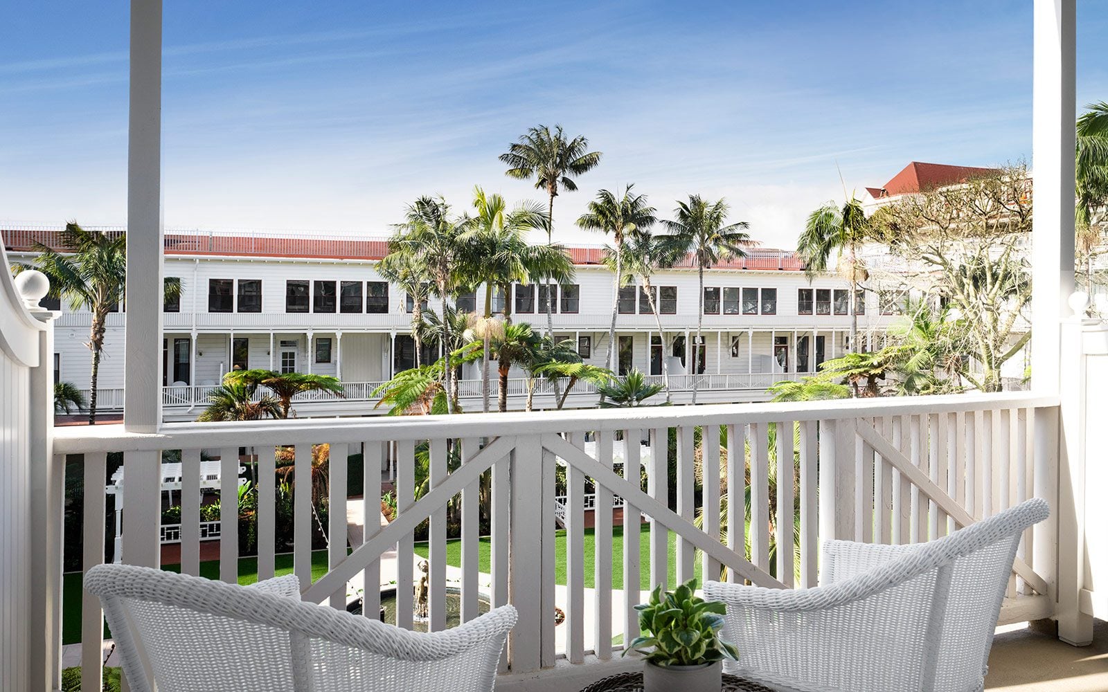 Victorian Courtyard View Balcony/Veranda