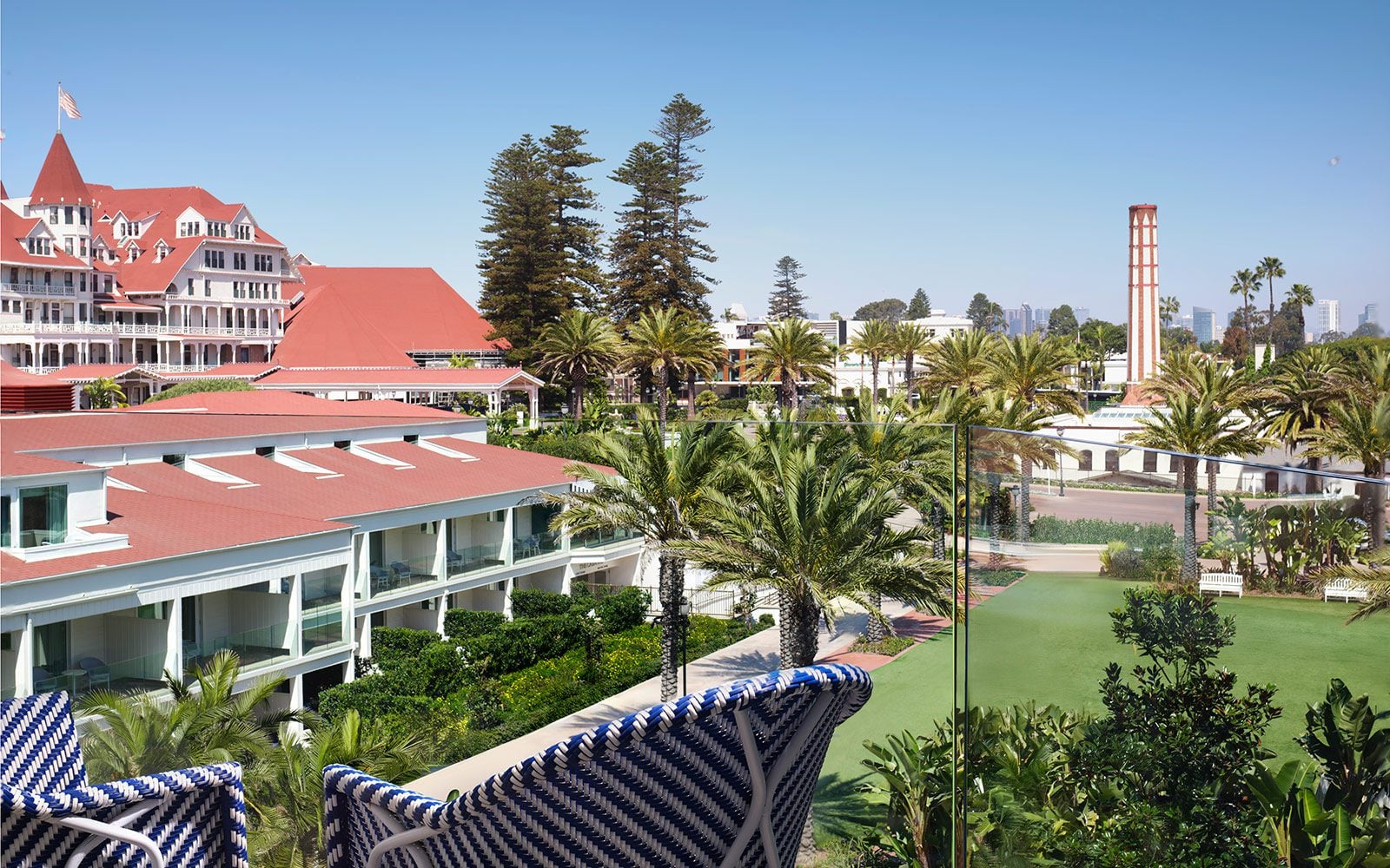 The Views Resort View Room – Hearing Accessible